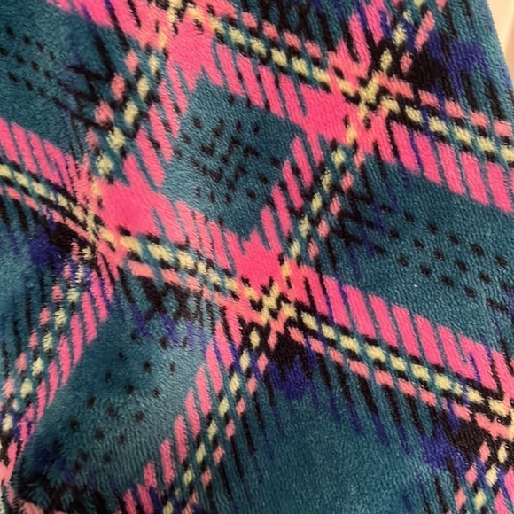 Victoria’s Secret Colorful Robe - Picture 5 of 10